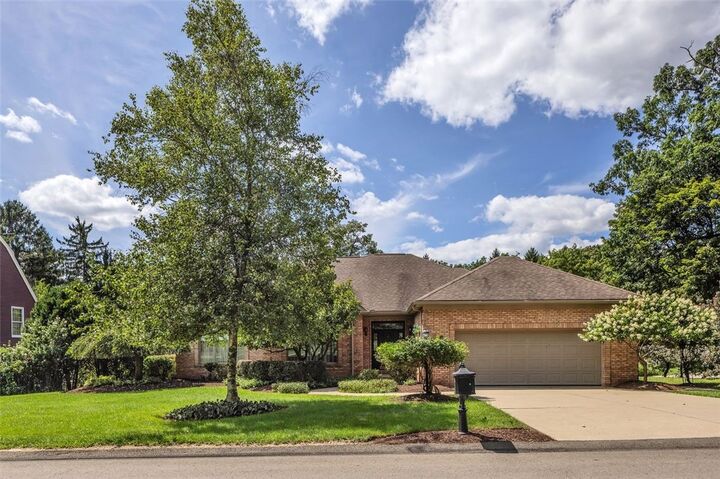 Property Photo: 9731 Harmony Dr PA 15237