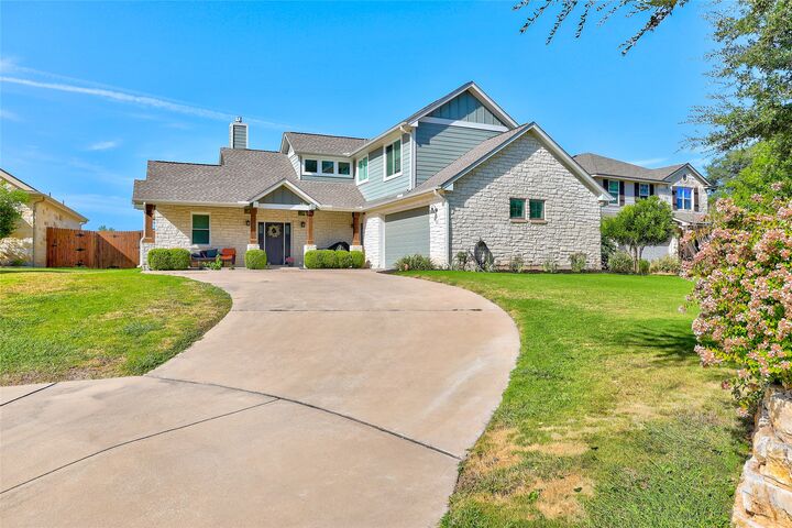 Property Photo: 555 River Bluff Circle TX 78626