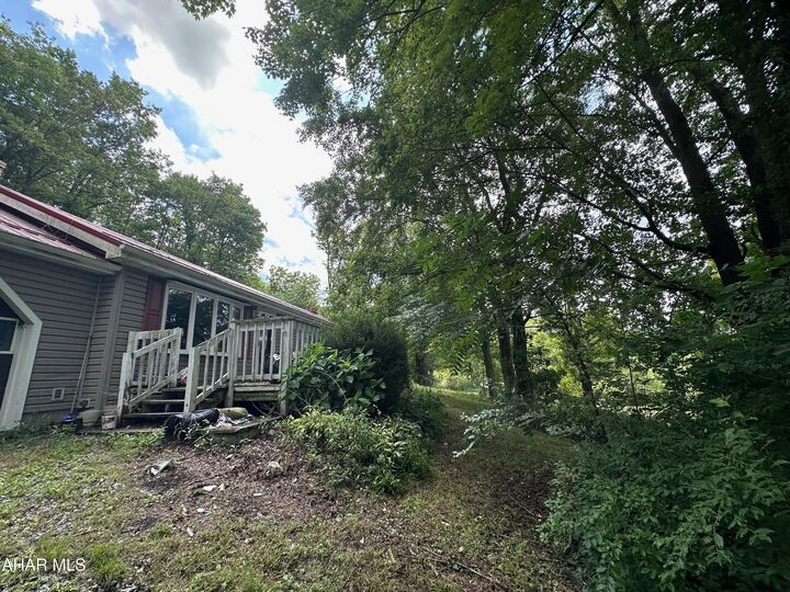 Property Photo:  1194 Imlertown Road  PA 15522 