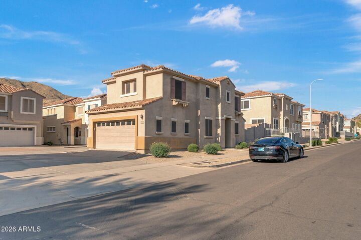 Property Photo:  304 W Mountain Sage Drive  AZ 85045 