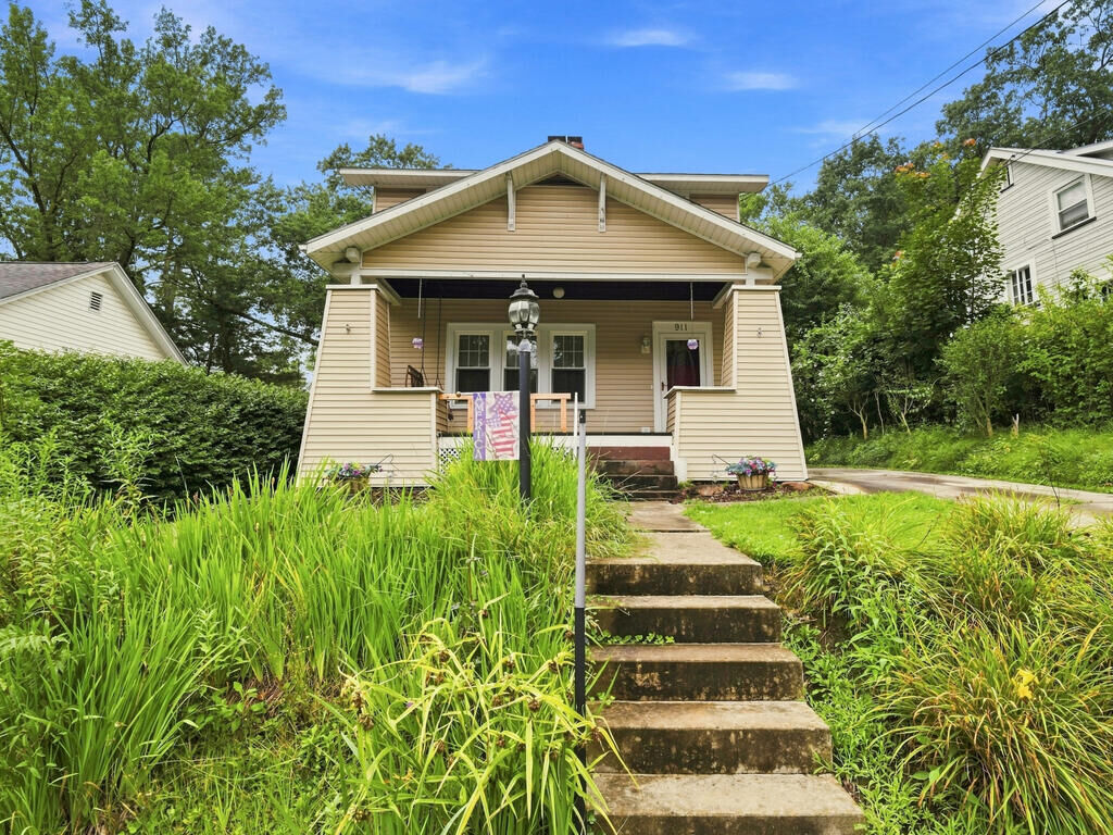 Property Photo:  911 N. Monroe Street  PA 16354 