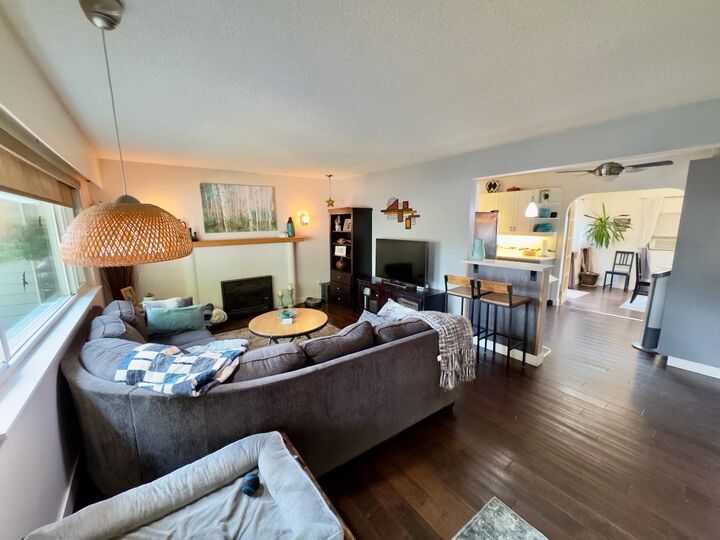 Property Photo:  8435 109B Street  BC V4C 4H4 
