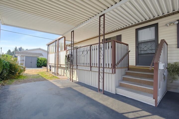 Property Photo:  27111 0 Avenue 190  BC V4A 6Y8 