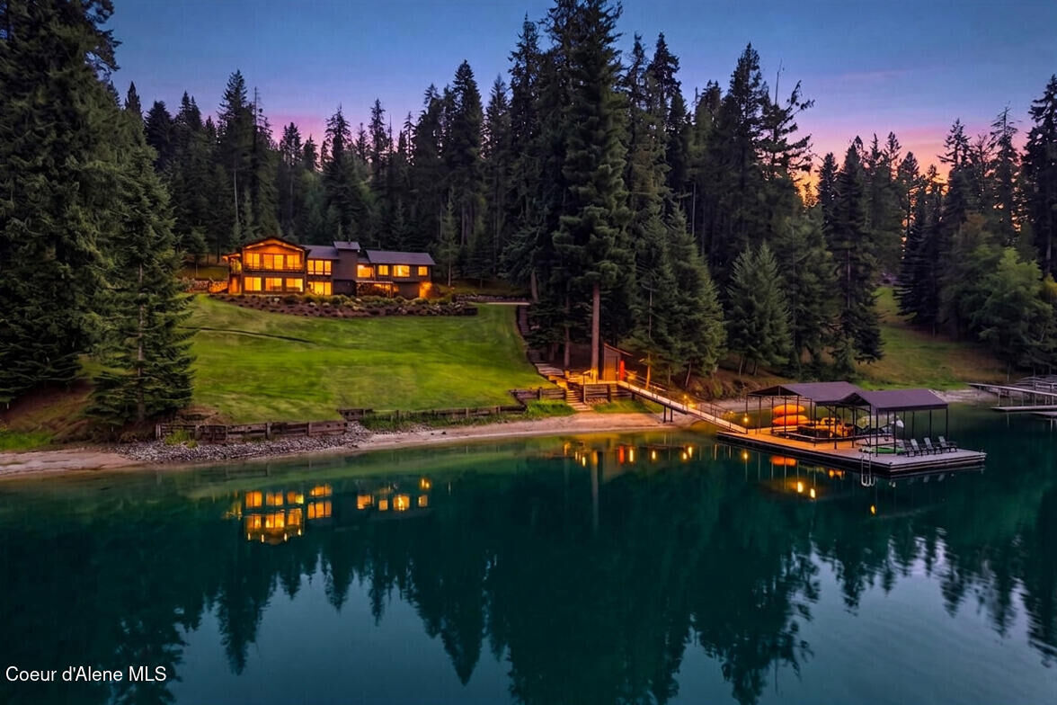 Property Photo: 7285 E Henry Point Rd ID 83835