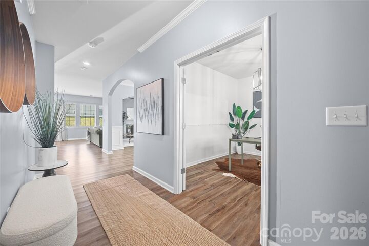 Property Photo: 2022 Napa Valley Drive NC 28173