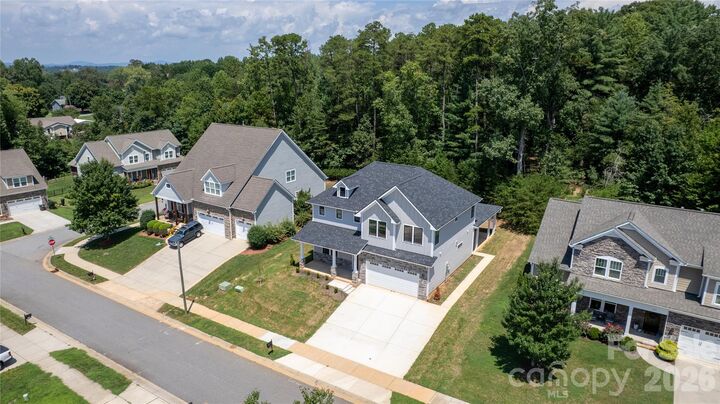 Property Photo: 1207 39th Avenue NE NC 28601