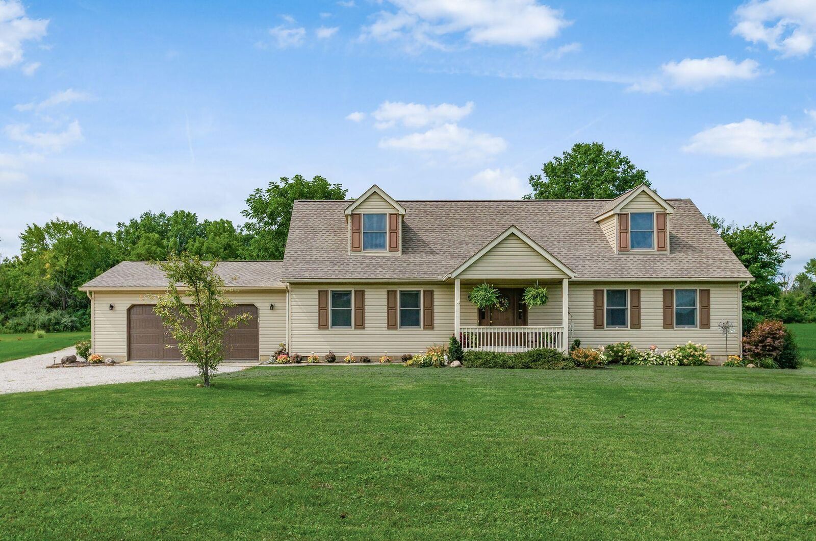 Property Photo:  13359 Leeper Perkins Road  OH 43040 
