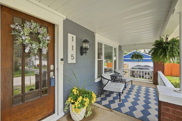 Property Photo:  115 E Hinman Avenue  OH 43207 