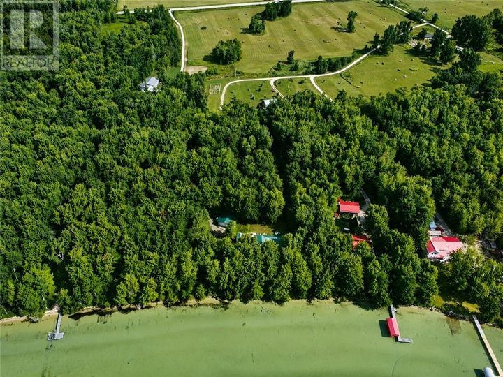 Property Photo:  27 Peacock Trail  ON  