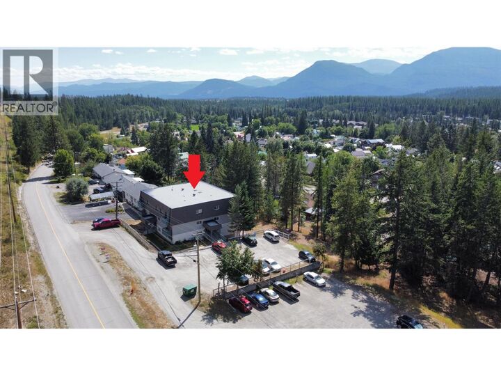 650 Knighton Road 3 — photo 1