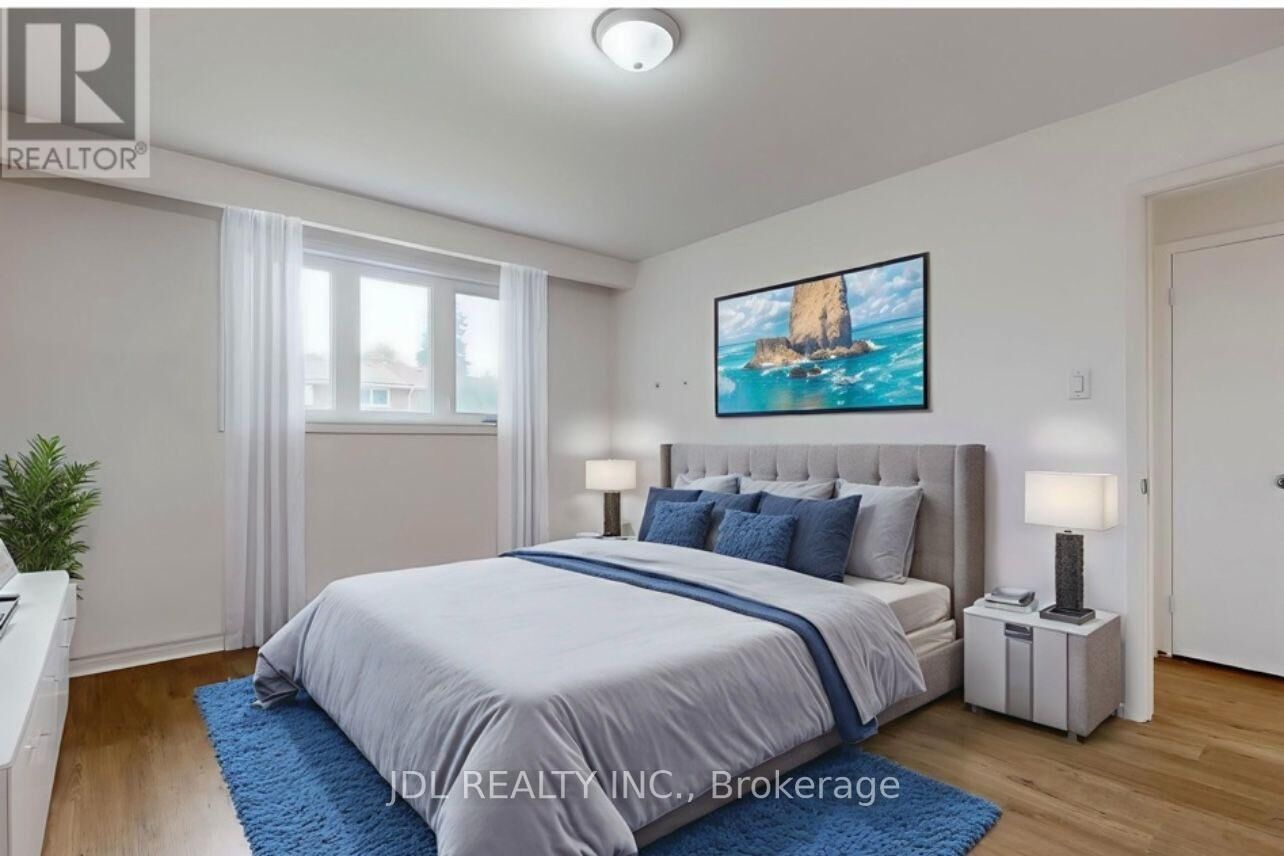 Property Photo:  37 Warfield Dr Drive  ON M2J 3S4 