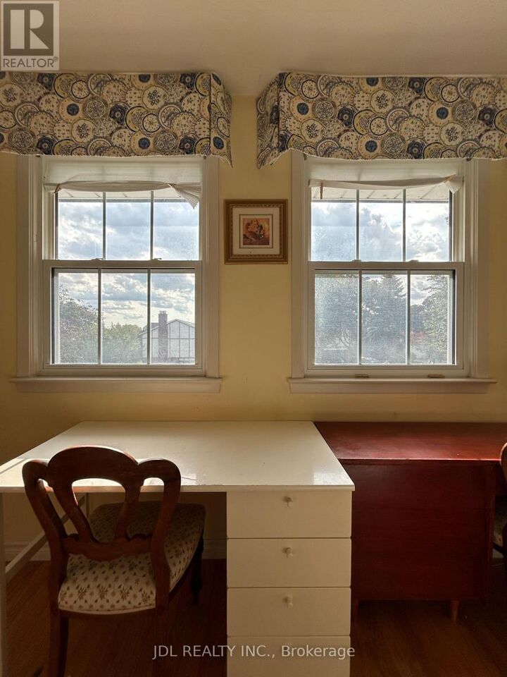 Property Photo: 3 Butterfield Dr Drive ON M3A 2L9
