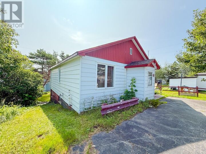 Property Photo:  27 Church Hill  NL A0A 3X0 