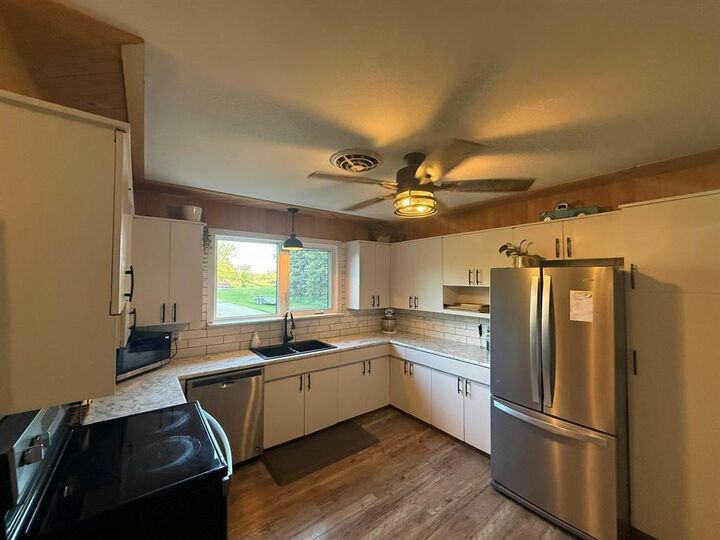 Property Photo: 221 Norquay Avenue MB R0K 1G0
