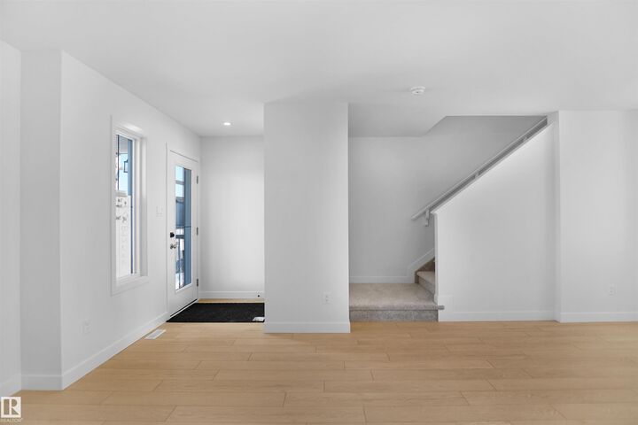 Property Photo: 261 Falcon Crescent AB T0B 3M3