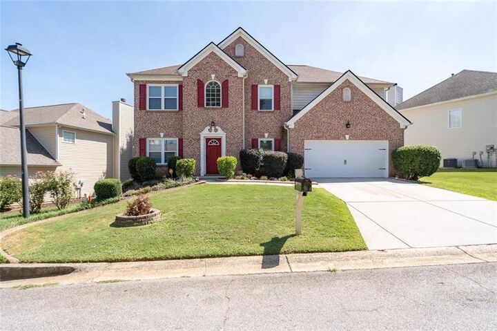 Property Photo:  2031 Dartmoth Way  GA 30180 