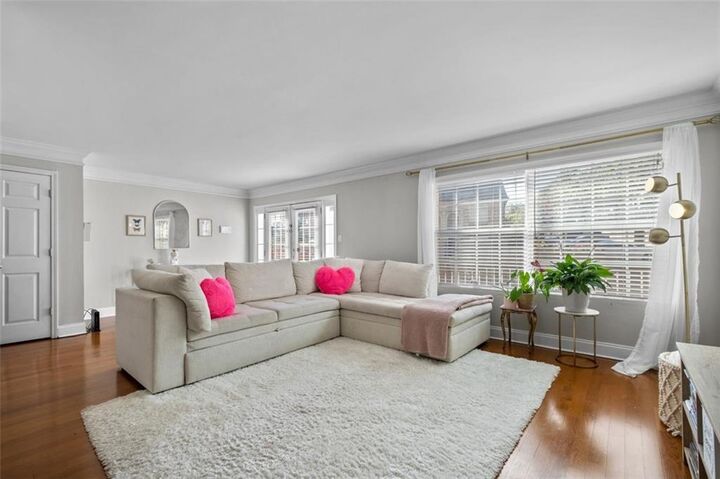 Property Photo: 6980 Roswell Road A8 GA 30328