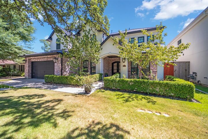 Property Photo:  4719 Waring Street  TX 77027 