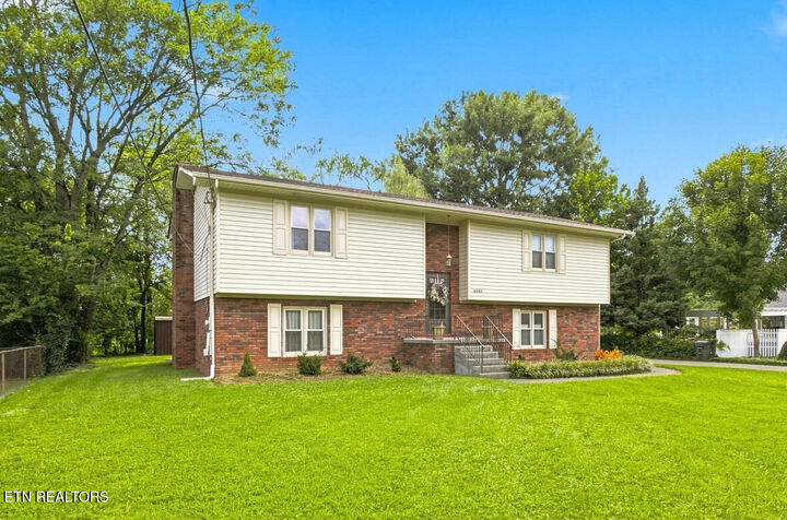 Property Photo: 4997 Beverly Rd TN 37918