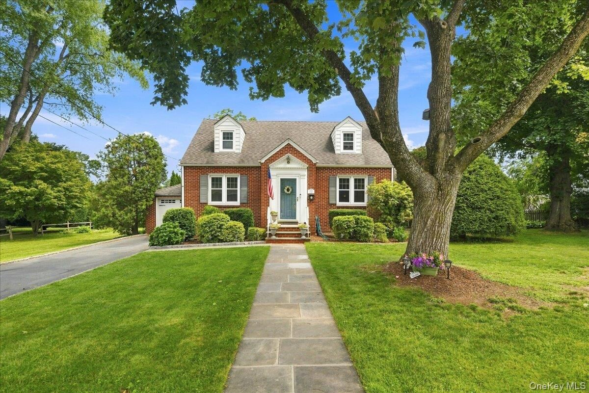 Property Photo: 332 Kelly Street NY 10532