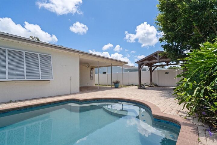 Property Photo: 10928 118th Street FL 33778