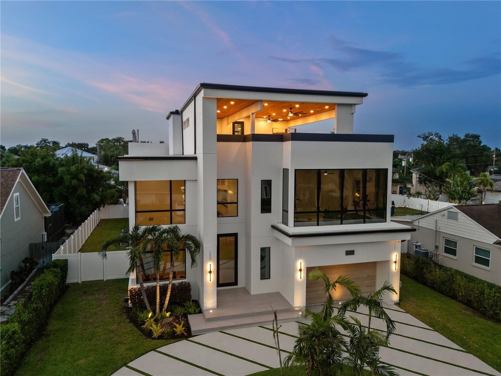 Property Photo:  4109 W Watrous Avenue  FL 33629 