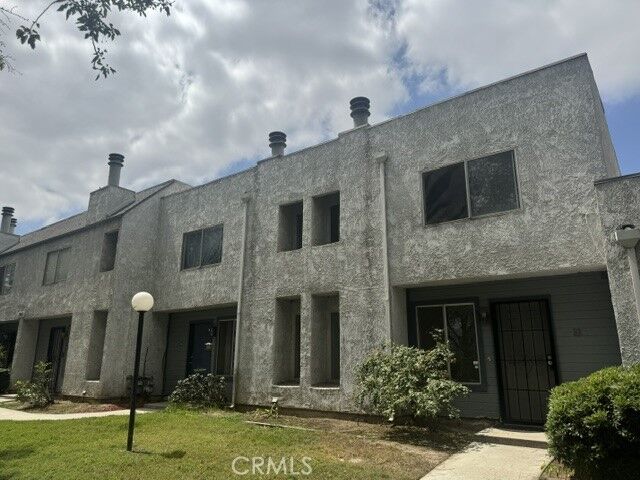 Property Photo:  1565 Coulston 37  CA 92408 