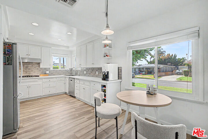 Property Photo:  10530 Dolan Avenue  CA 90241 