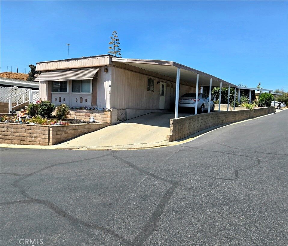 Property Photo: 33600 Calimesa 92 CA 92399