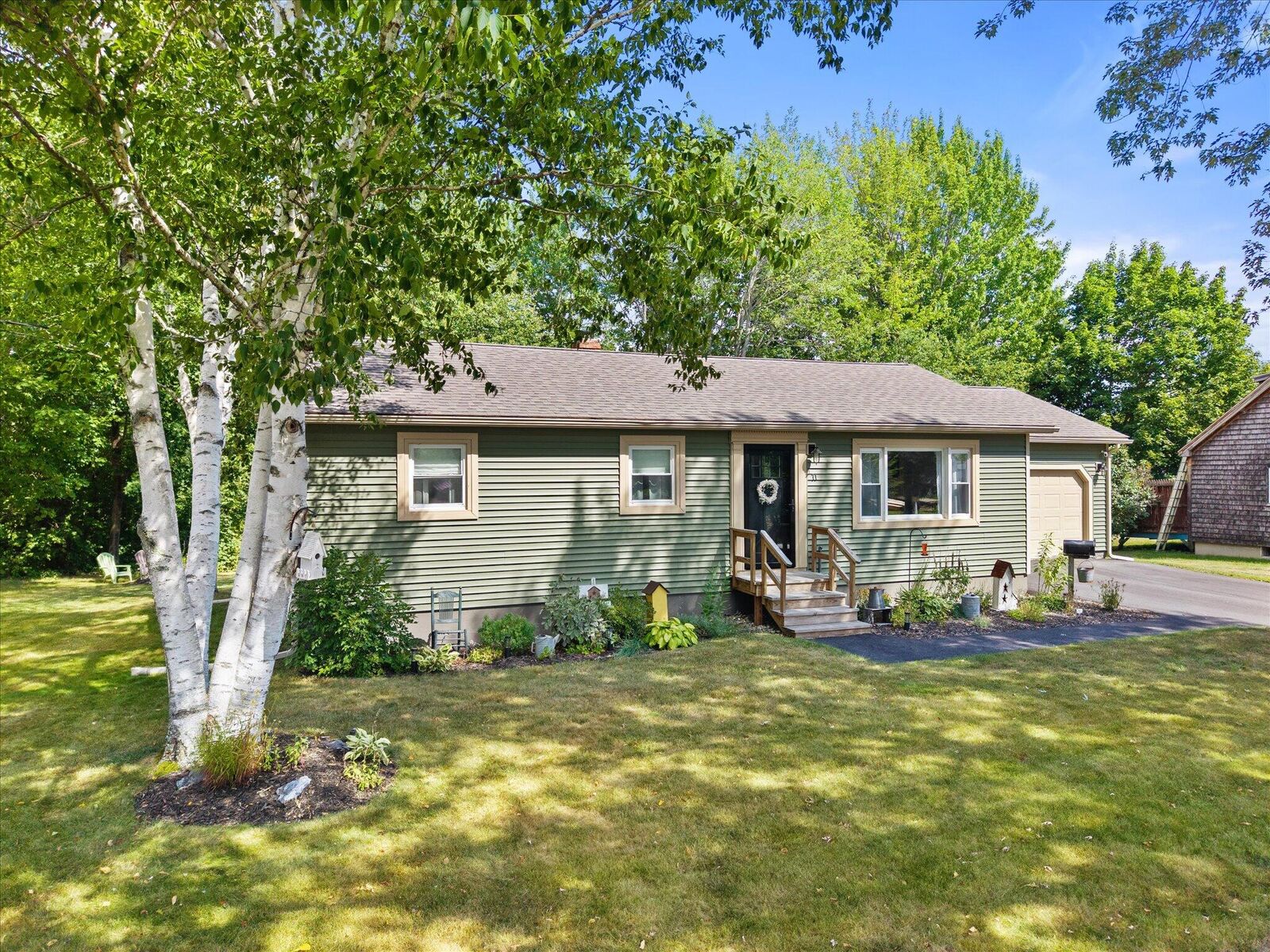 Property Photo:  71 Dartmouth Street  ME 04401 