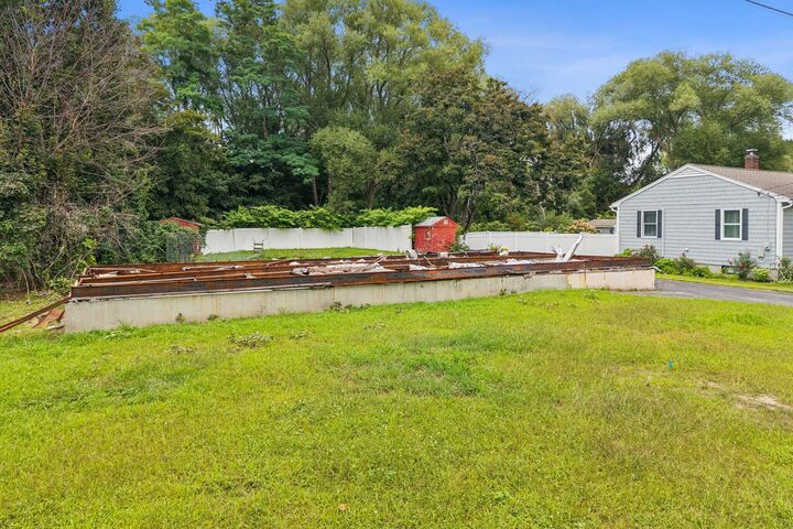 Property Photo: 22 Cleveland Street ME 04072
