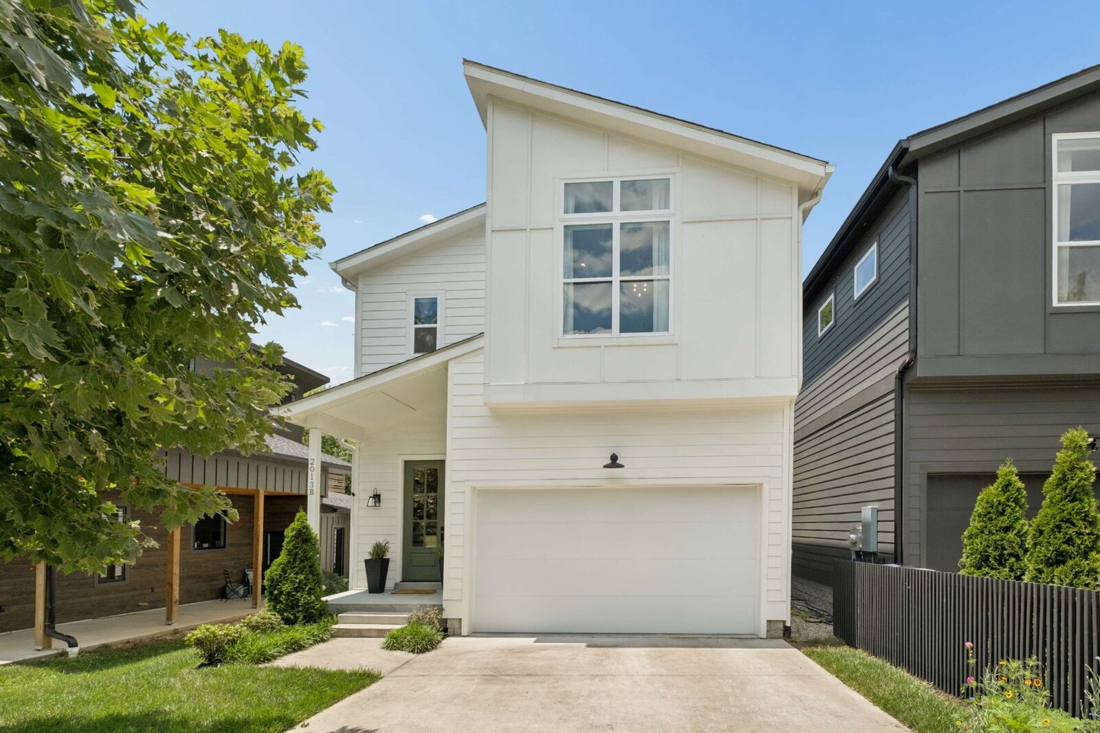 Property Photo: 2013B Hutton Dr TN 37210