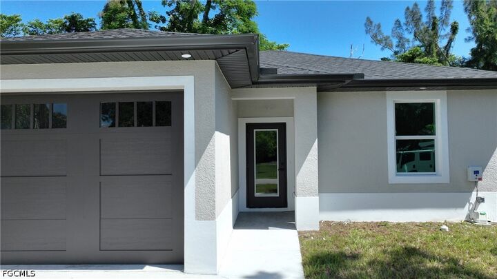 Property Photo: 2323 Unity Avenue FL 33901