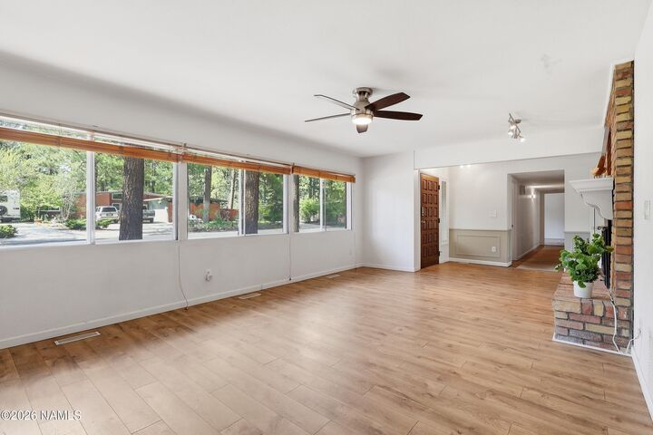 Property Photo:  516 N James Street  AZ 86001 