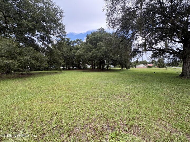 Property Photo: 788 San Mateo Road FL 32189