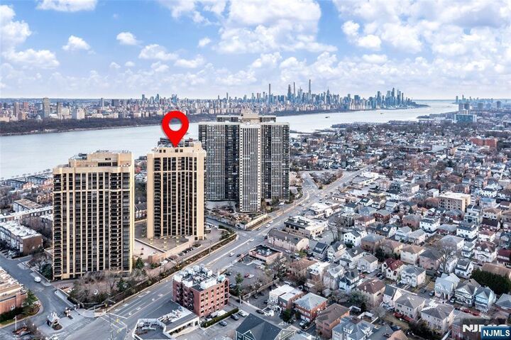 Property Photo: 800 Palisade Avenue 1804 NJ 07024