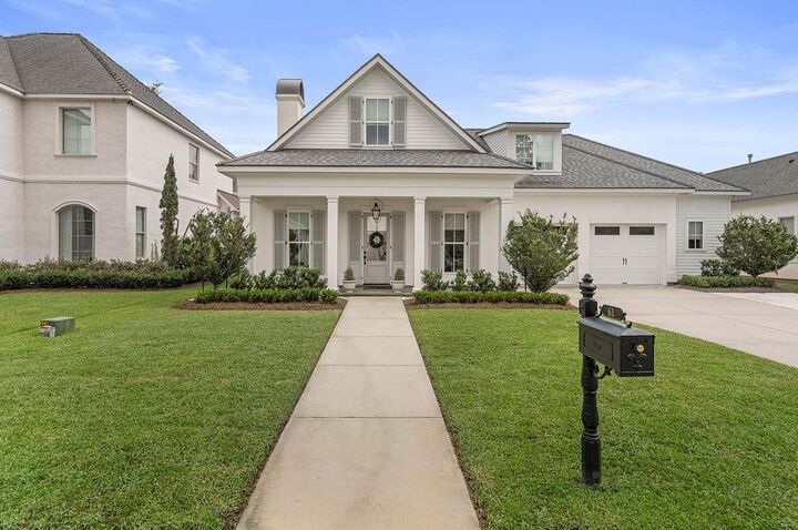 Property Photo:  61 Hummingbird Road  LA 70433 