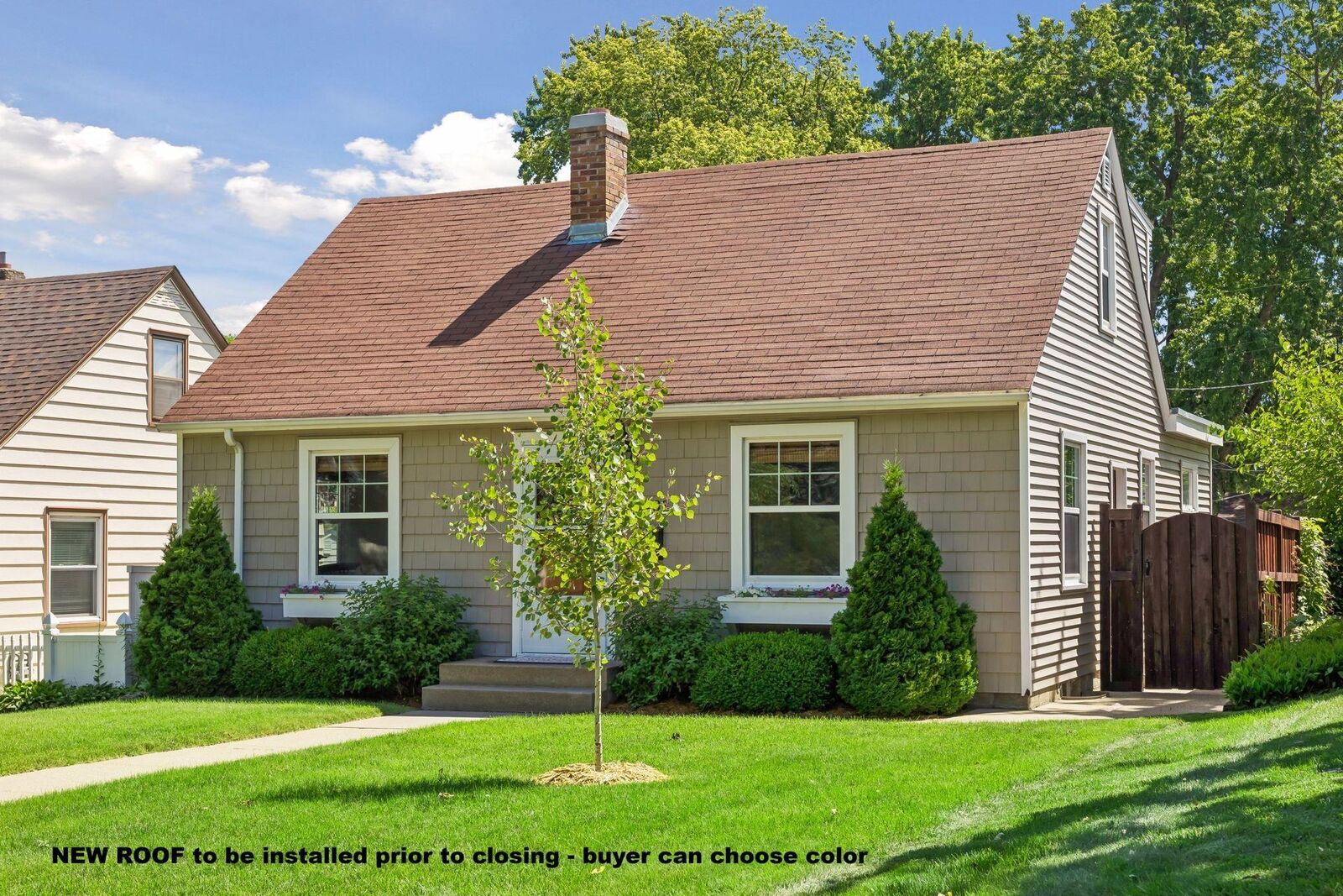 Property Photo: 2733 Georgia Avenue S MN 55426