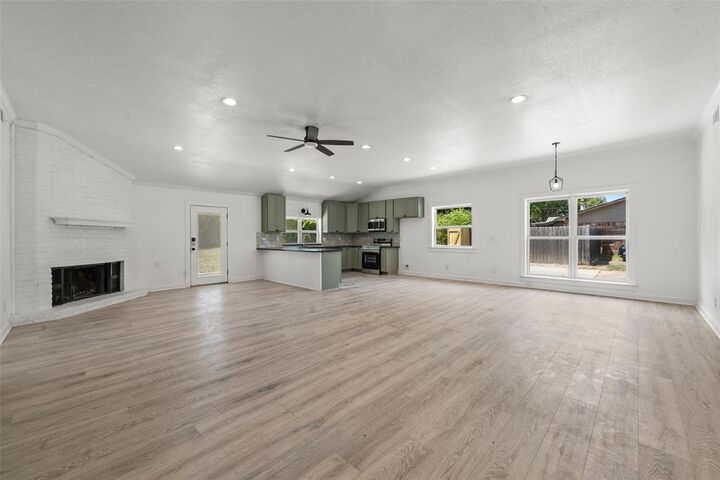 Property Photo: 229 Crockett Lane TX 76643
