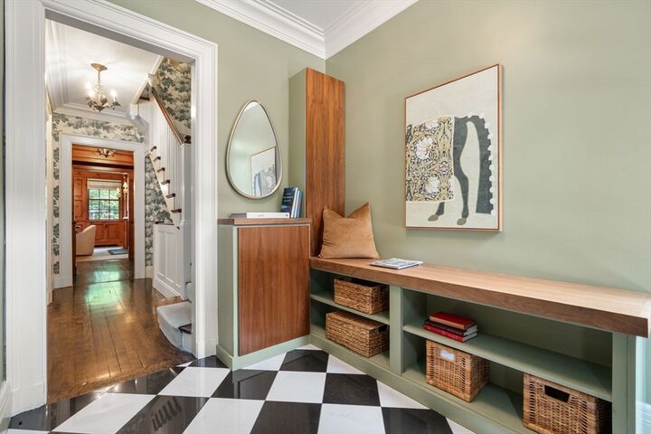 Property Photo: 5 Charles River Square MA 02114