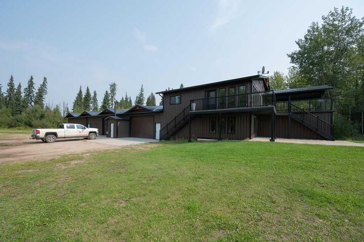 Property Photo: 655059 Highway 813 AB T9S 2A2
