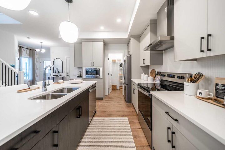 Property Photo: 52 Southborough Common AB T4C 3J7