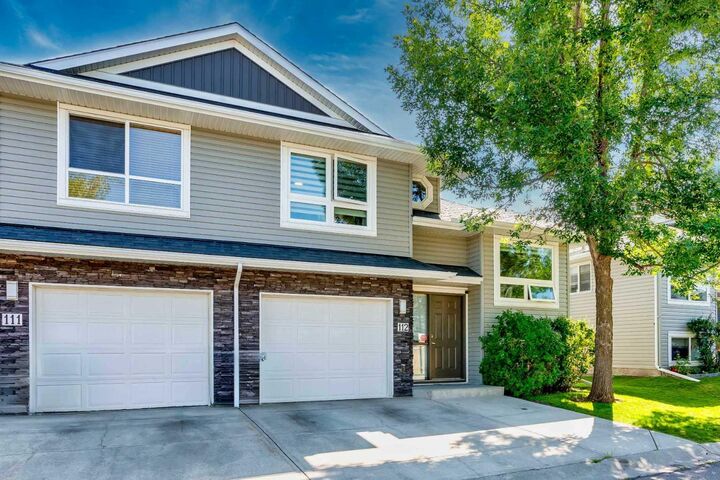 Property Photo:  55 Fairways Drive NW 112  AB T4B 2T5 