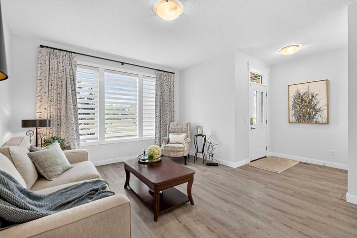 Photo de la propriété:  132 Creekside Drive SW  AB T2X 4R5 