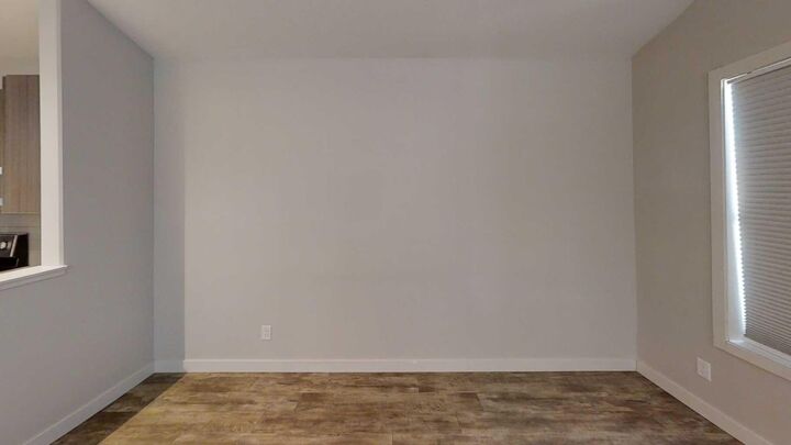 Property Photo:  9709 89 Street B  AB T8X 0R3 