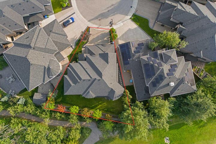 Property Photo:  216 Aspen Summit Bay SW  AB T3H 0Z6 