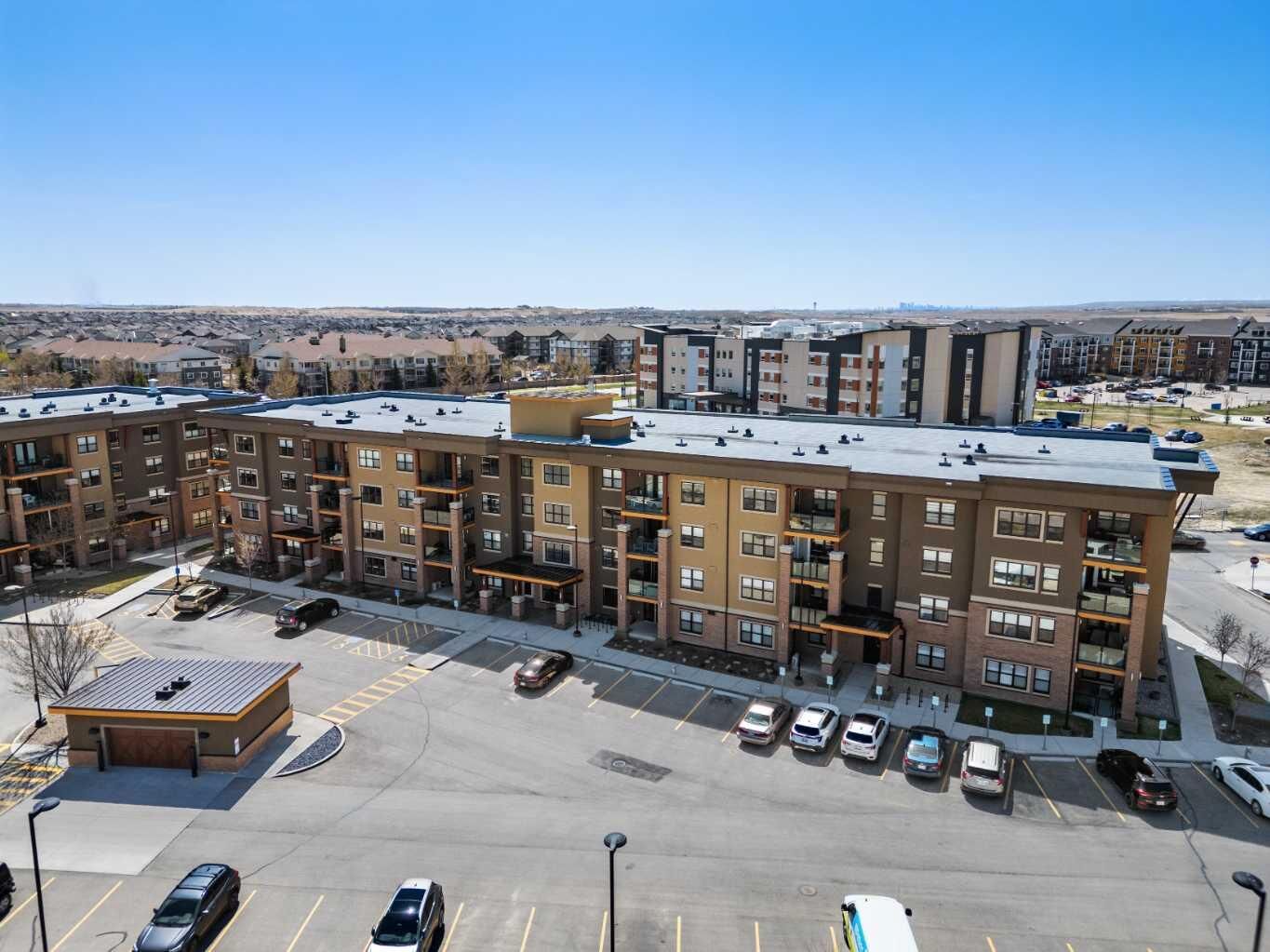 Property Photo:  10 Market Boulevard SE 2105  AB T4A 0W8 