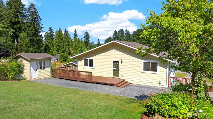 Property Photo:  19232  Yew Way  WA 98296 