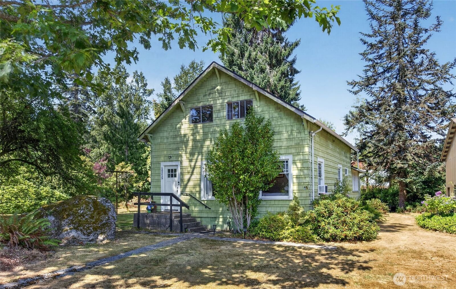 Property Photo: 10215 56th Street SE WA 98290