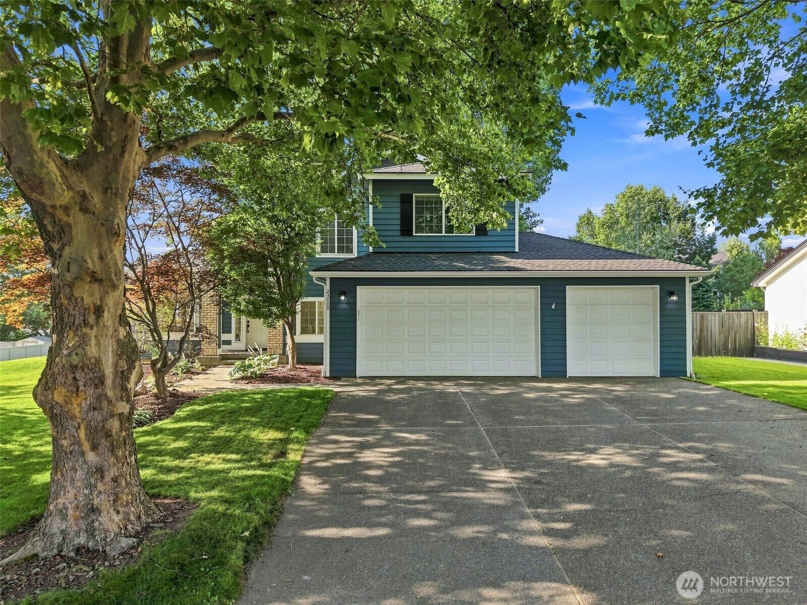 Property Photo:  23009 E Settler Drive  WA 99019 